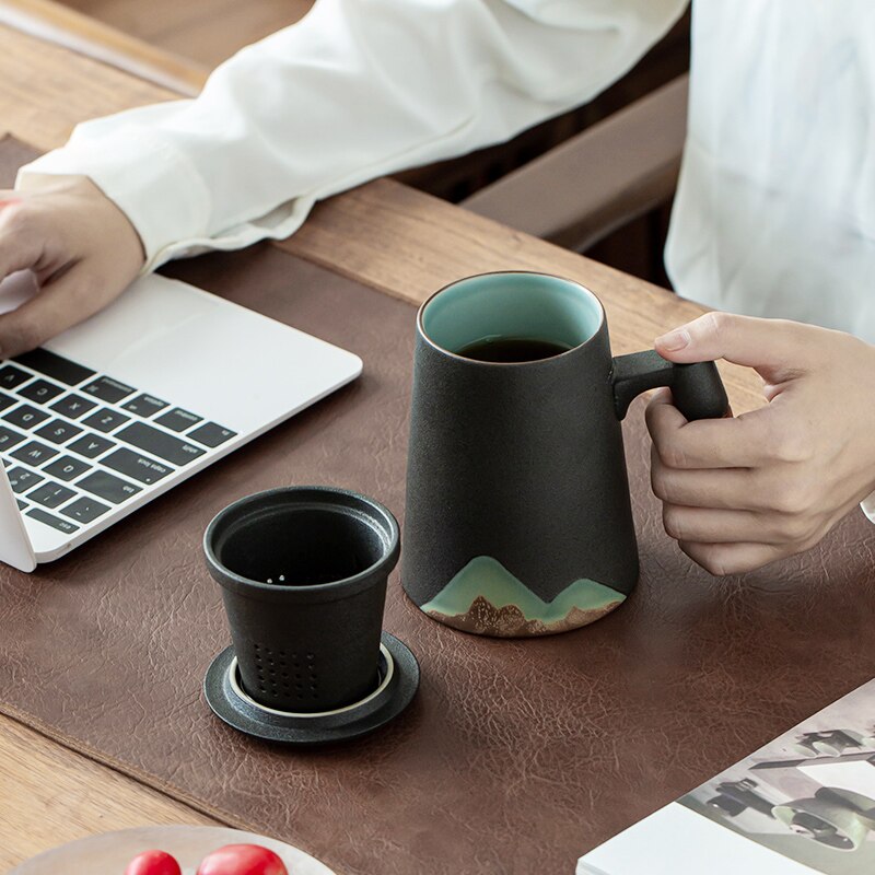 Mountain Design Ceramic Tea/Coffee Mugs with Filter