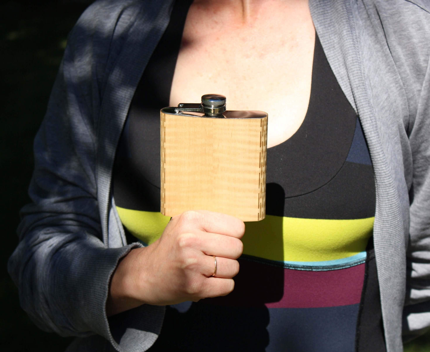 6 oz. Wooden Hip Flask - Mt. Rainier